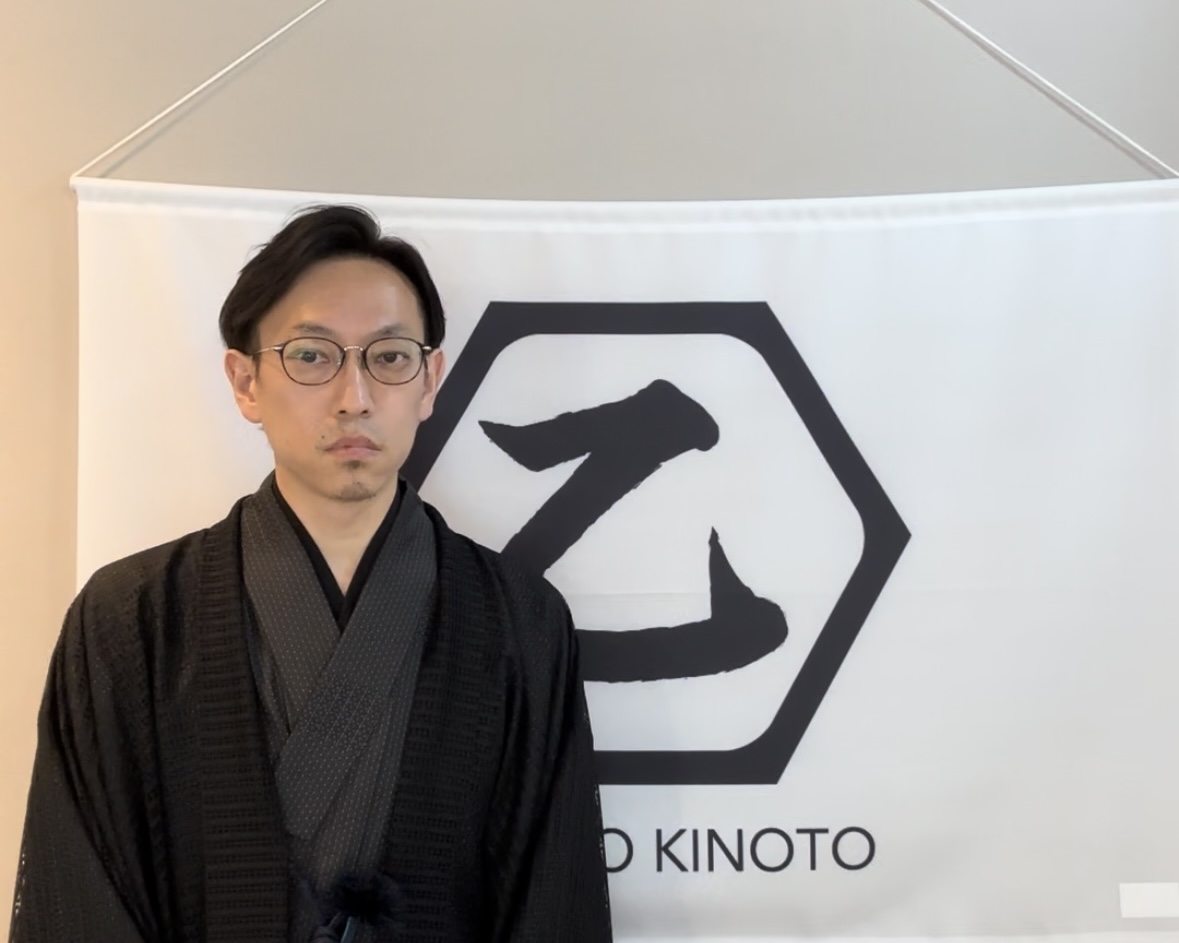 きもの乙の樋口正典店長