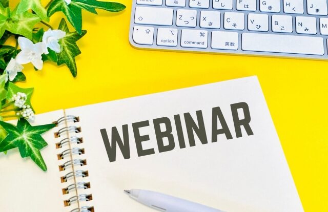 webinerとパソコンとノート